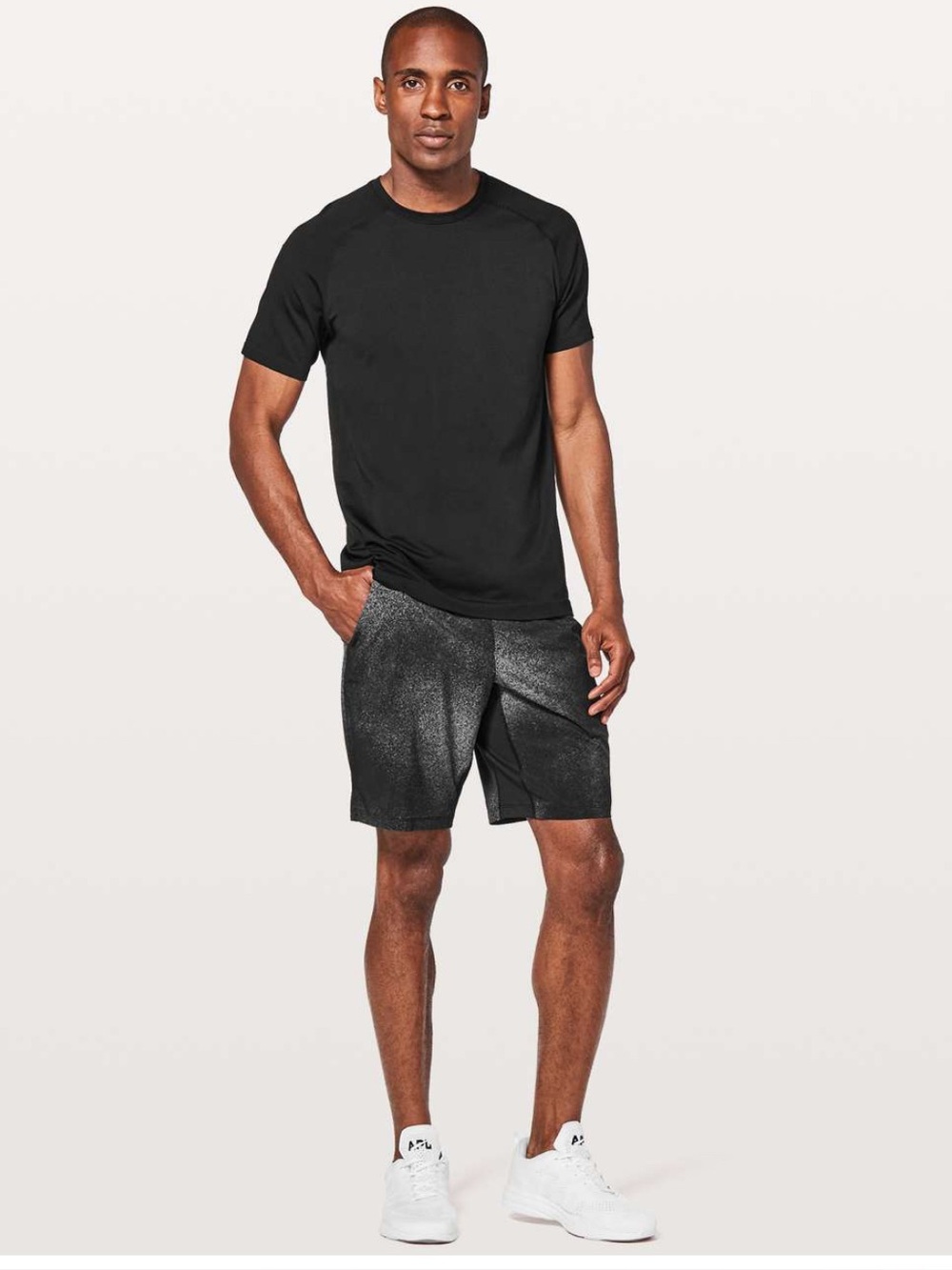 Lululemon T.H.E. Short 9” Ocean Spray Ice Size L